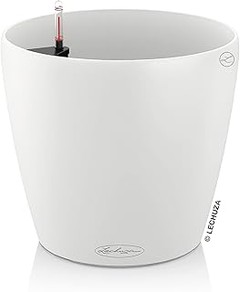 Macetas con autorriego para huerto urbano compactas